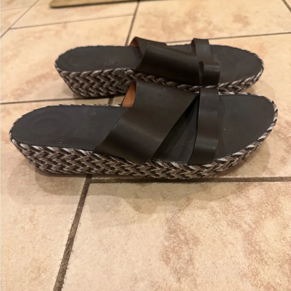 Fitflop Black Slide Sandals - Picture 2 of 6